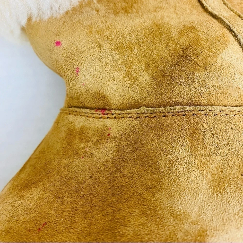 UGG Sherpa Lined Buckle Boots Size 4